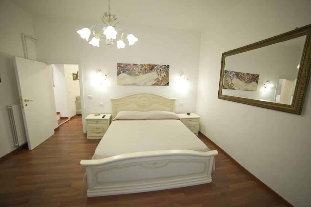 Suite Argentina Rom Rum bild